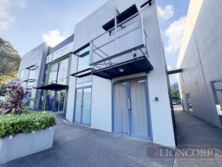 Click to view all images Upper Mount Gravatt QLD 4122 - Image 1