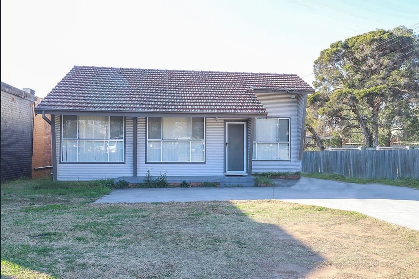 894 Hume Highway Bass Hill NSW 2197 - Image 2