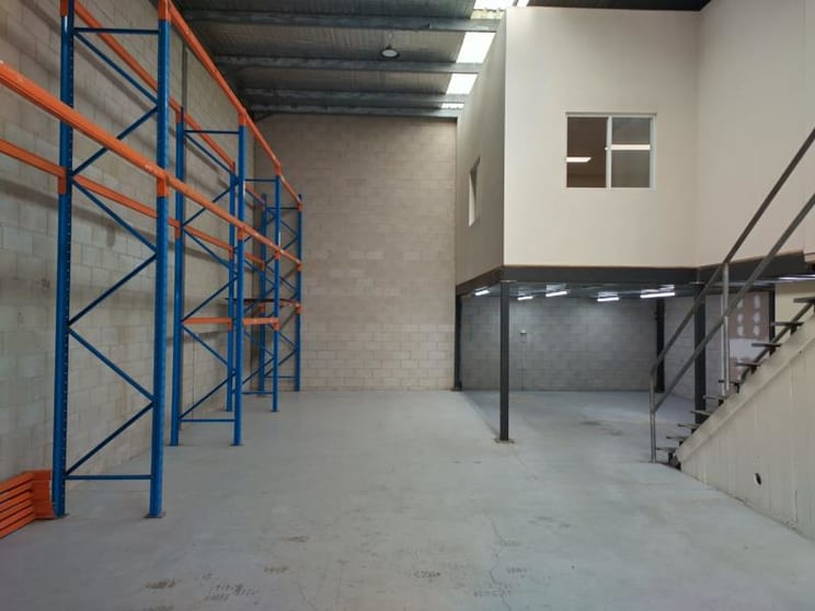 Click to view all images Unit 8/4-6 Barry Road Chipping Norton NSW 2170 - Image 2