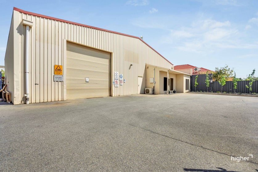 Click to view all images 9-11 Wingfield Road Wingfield SA 5013 - Image 1