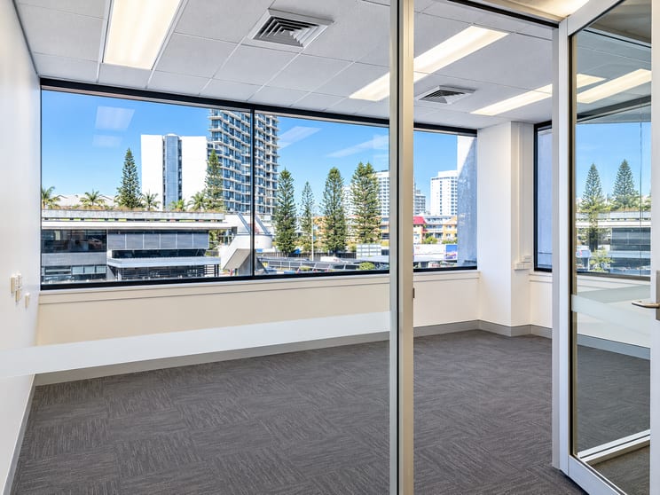 17 & 18/46 Cavill Avenue Surfers Paradise QLD 4217 - Image 3