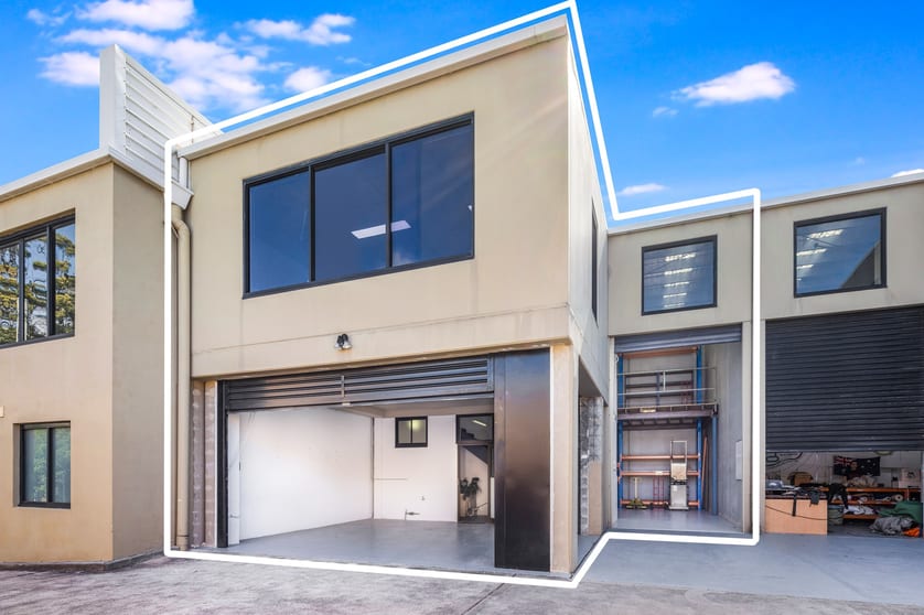 Click to view all images 2/14 Powells Road Brookvale NSW 2100 - Image 2