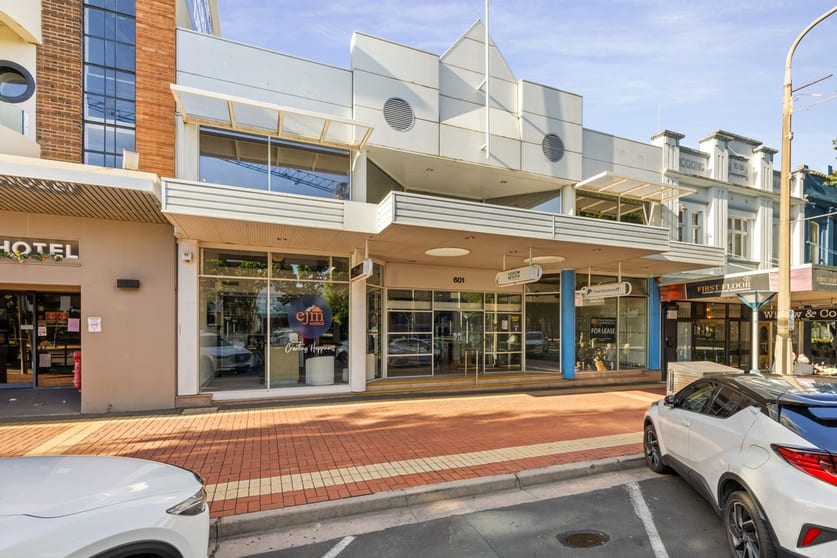Suite 2/601 Dean Street Albury NSW 2640 - Image 2