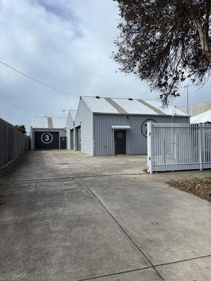 1/70 Slevin Street North Geelong VIC 3215 - Image 1