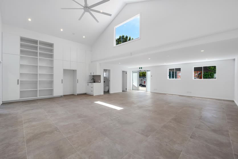 Click to view all images 24 Box Road Caringbah NSW 2229 - Image 3