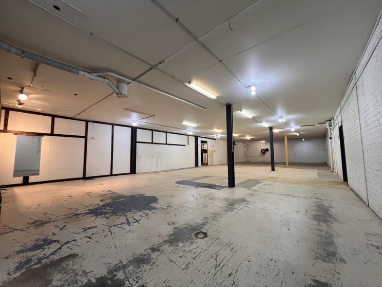 5/82-84 Stirling Highway North Fremantle WA 6159 - Image 1