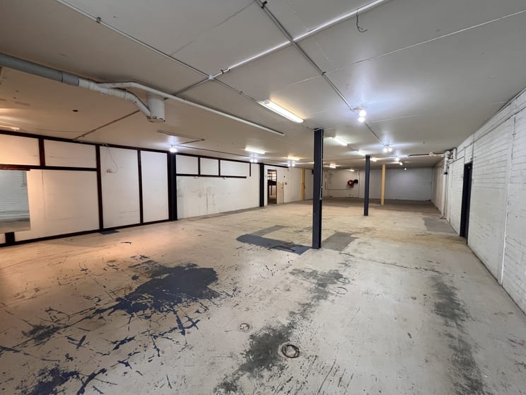 5/82-84 Stirling Highway North Fremantle WA 6159 - Image 3