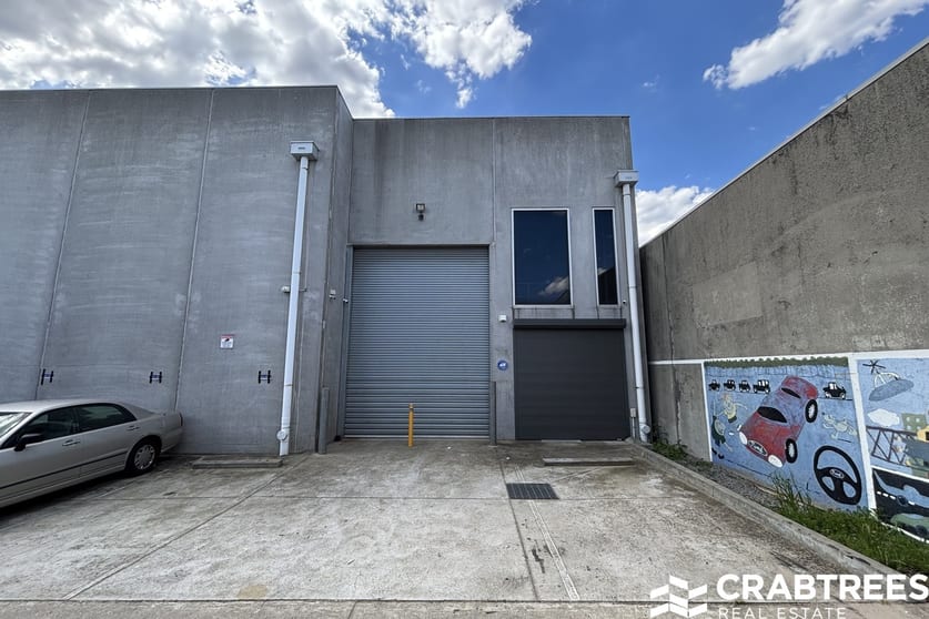 3/10 Marriott Street Oakleigh VIC 3166 - Image 1