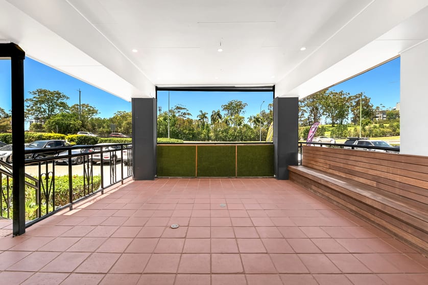 1/280 Olsen Ave Parkwood QLD 4214 - Image 2