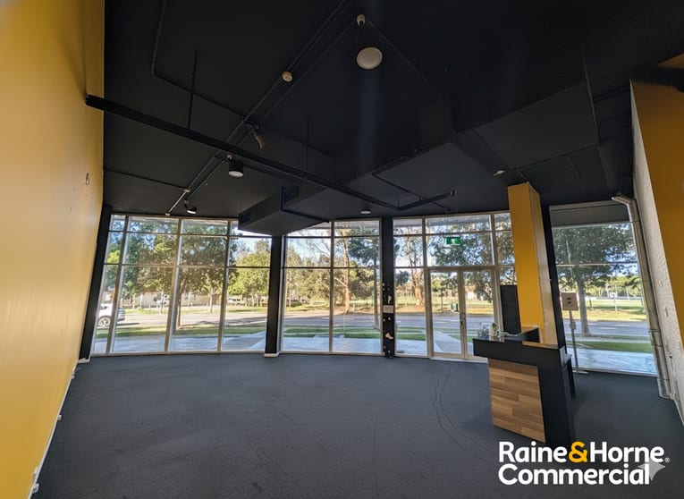 15/51 Playfield Street Chermside QLD 4032 - Image 3