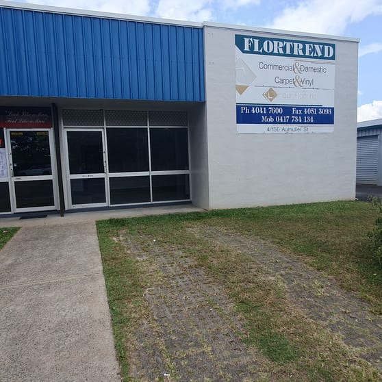 Click to view all images 4/156 Aumuller Street Portsmith QLD 4870 - Image 2