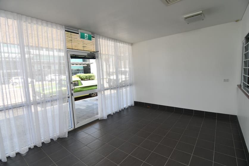 446 Flinders Street Townsville City QLD 4810 - Image 3