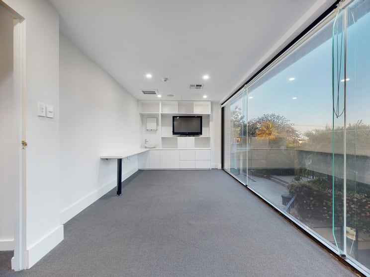 Click to view all images Suite 609/180 Ocean Street Edgecliff NSW 2027 - Image 3