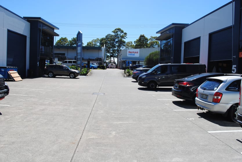 Click to view all images 9/7 Friesian Close Sandgate NSW 2304 - Image 2