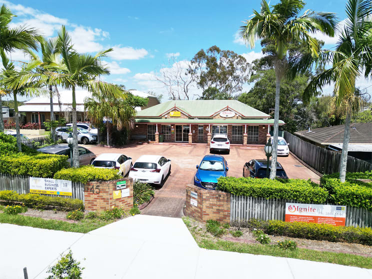 Click to view all images 2/45 Cinderella Drive Springwood QLD 4127 - Image 2