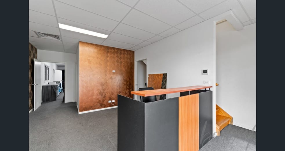 Click to view all images 37 Interlink Drive Craigieburn VIC 3064 - Image 2