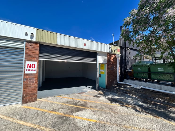 19/8 Gladstone Street Fyshwick ACT 2609 - Image 1