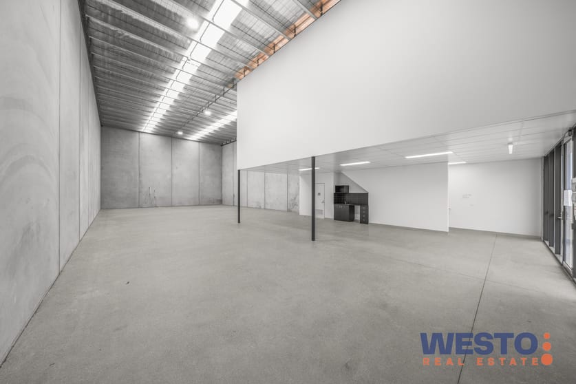 122/150 Palmers Road Truganina VIC 3029 - Image 2