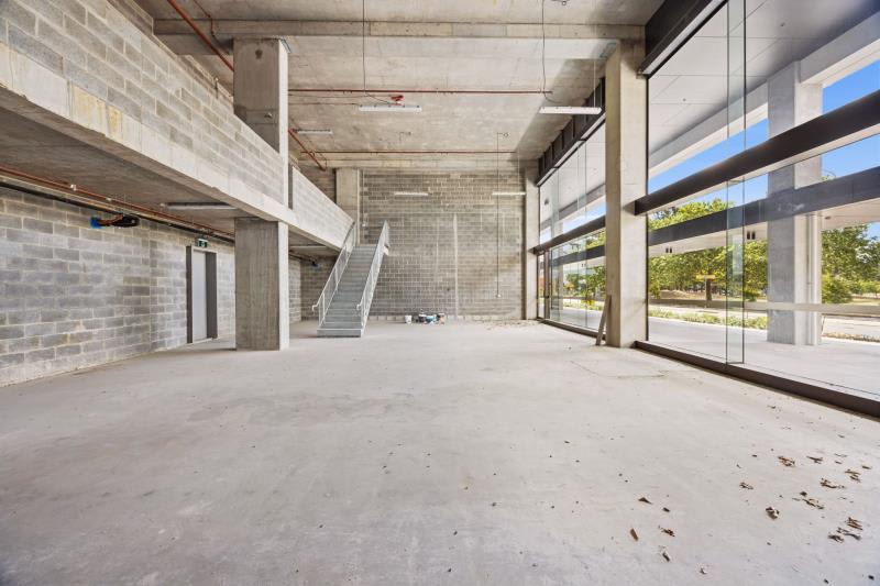 Click to view all images C04/161 Emu Bank Belconnen ACT 2617 - Image 1