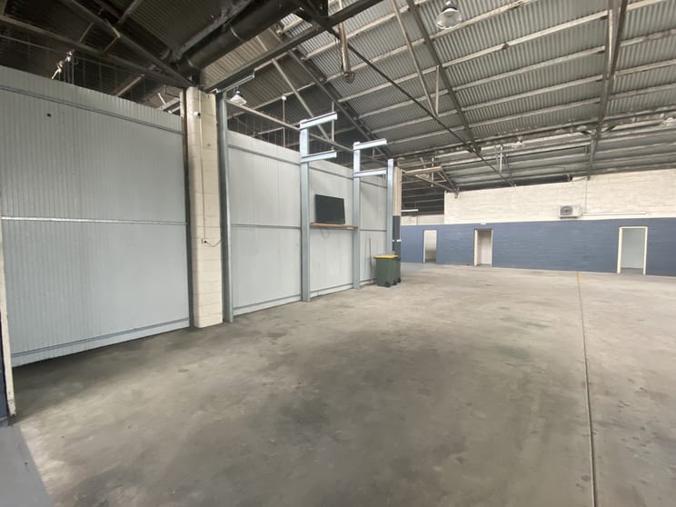 Warehouse 2, 113-115 Port Road Queenstown SA 5014 - Image 3