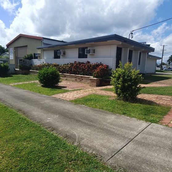 Click to view all images 10 Commercial Place Earlville QLD 4870 - Image 2