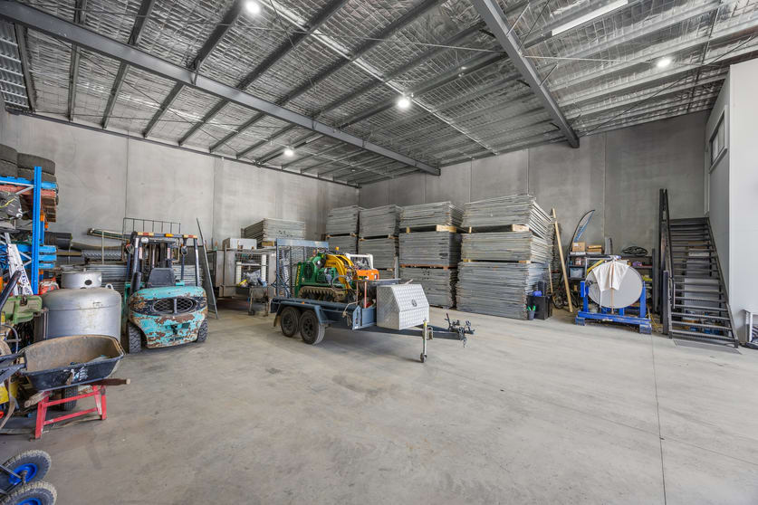 Click to view all images 12 Basil Way Alfredton VIC 3350 - Image 2