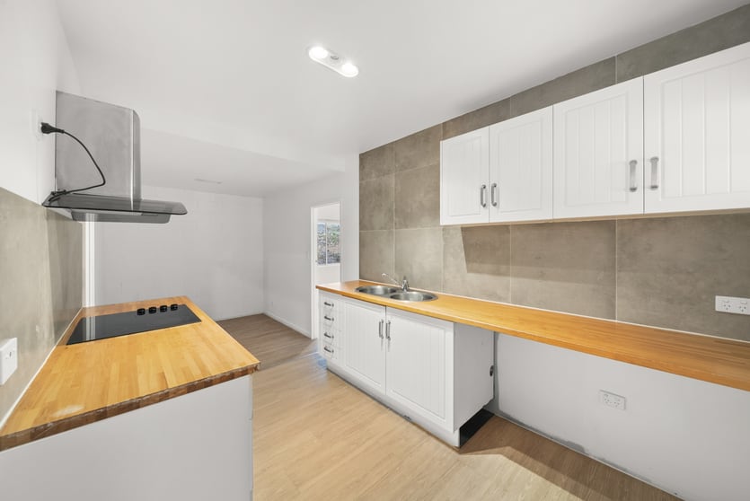3/29 Taree Street Burleigh Heads QLD 4220 - Image 4