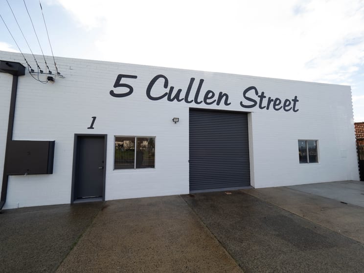 Click to view all images Bayswater WA 6053 - Image 1