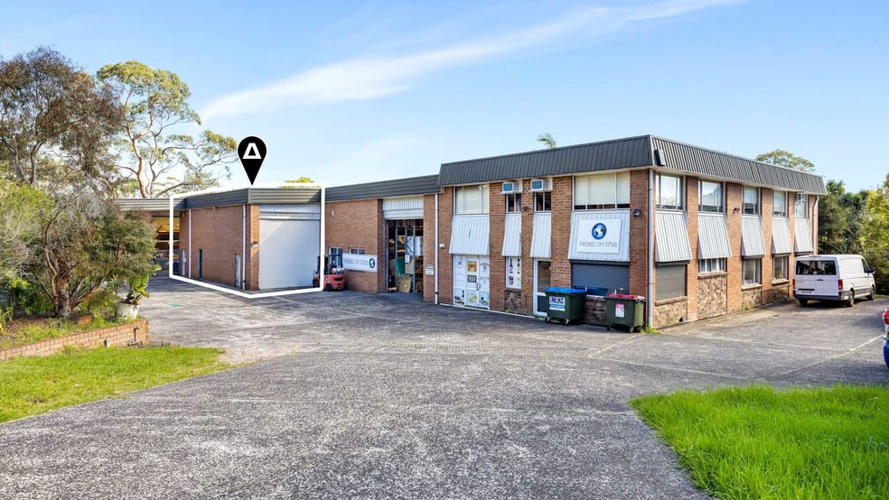 Click to view all images 2/22 Tepko Road Terrey Hills NSW 2084 - Image 2