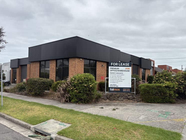 Click to view all images 2/94 Voltri Street Mentone VIC 3194 - Image 3