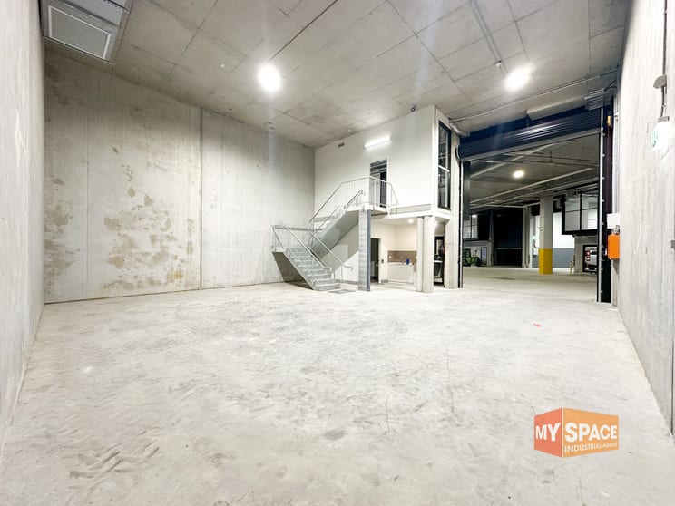 Click to view all images 20/21 Marigold Revesby NSW 2212 - Image 1