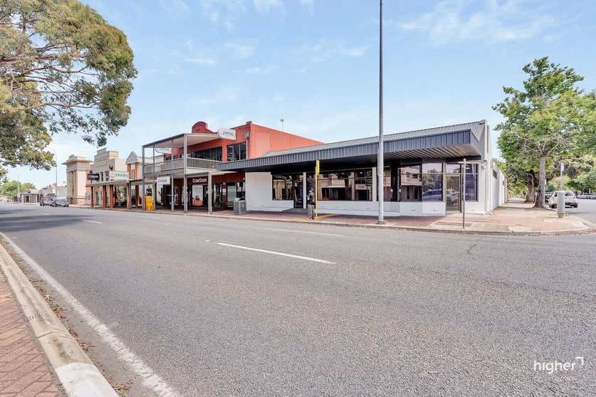 Click to view all images 82 Henley Beach Road Mile End SA 5031 - Image 1