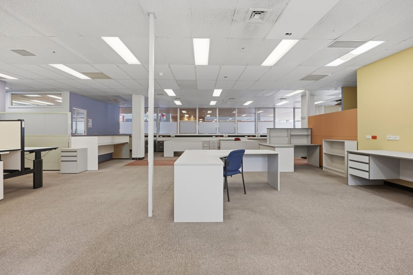 B2/75 Newnham Drive Newnham TAS 7248 - Image 3