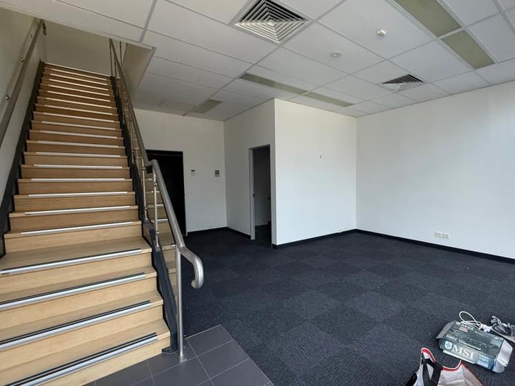 Suite 127/9 Hall Street Port Melbourne VIC 3207 - Image 2