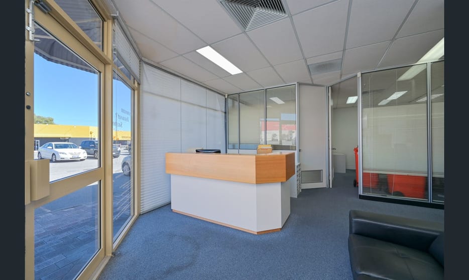 14/386 Wanneroo Road Westminster WA 6061 - Image 2