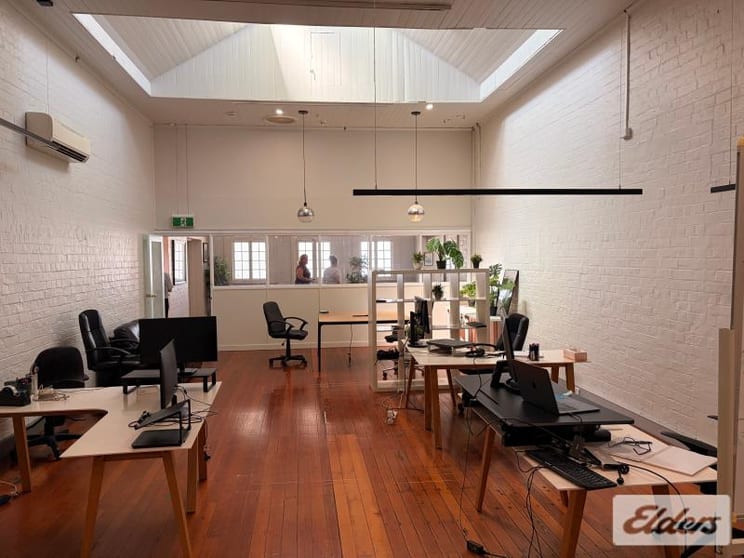 Click to view all images 33 Logan Road Woolloongabba QLD 4102 - Image 3