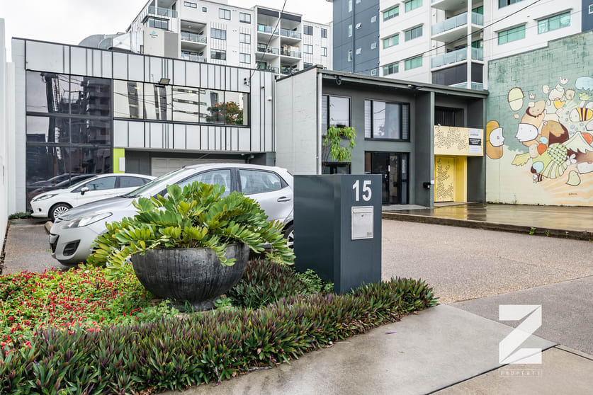Click to view all images 15 Kurilpa Street West End QLD 4101 - Image 1