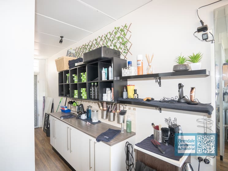 Click to view all images 4/2 Ebert Pde Lawnton QLD 4501 - Image 2