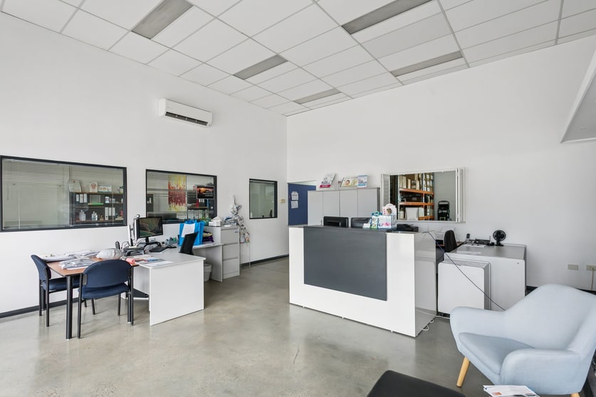 Click to view all images 5/30 Erindale Road Balcatta WA 6021 - Image 3