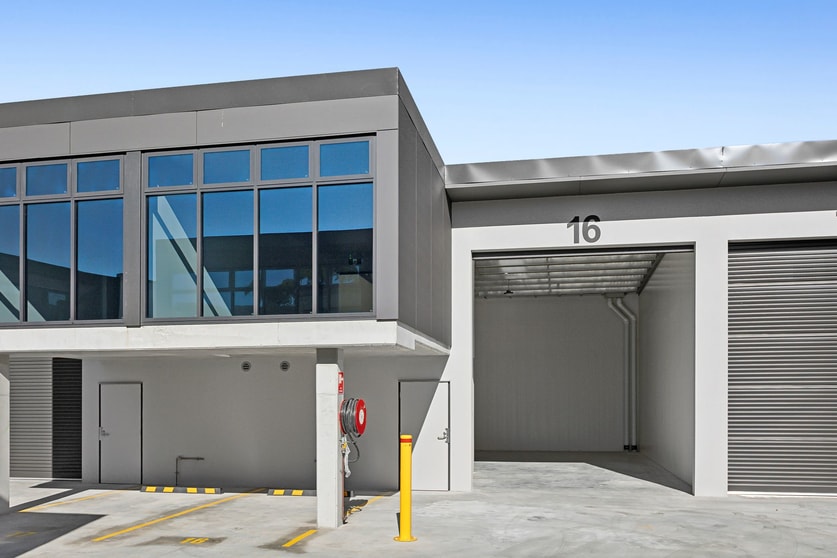 10/15 Jubilee Avenue Warriewood NSW 2102 - Image 2