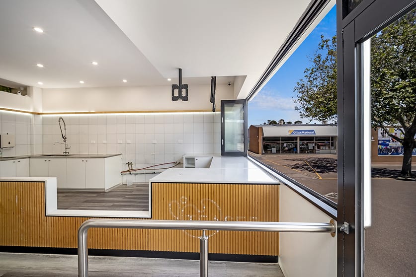 2/95 Liebig Street Warrnambool VIC 3280 - Image 3