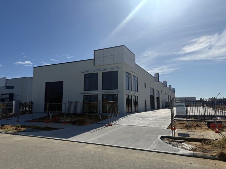 5/7 Global Road Neerabup WA 6031 - Image 1