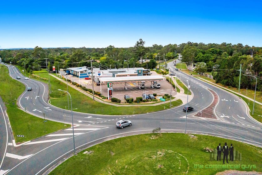 1102-1108 Bribie Island Rd Ningi QLD 4511 - Image 1