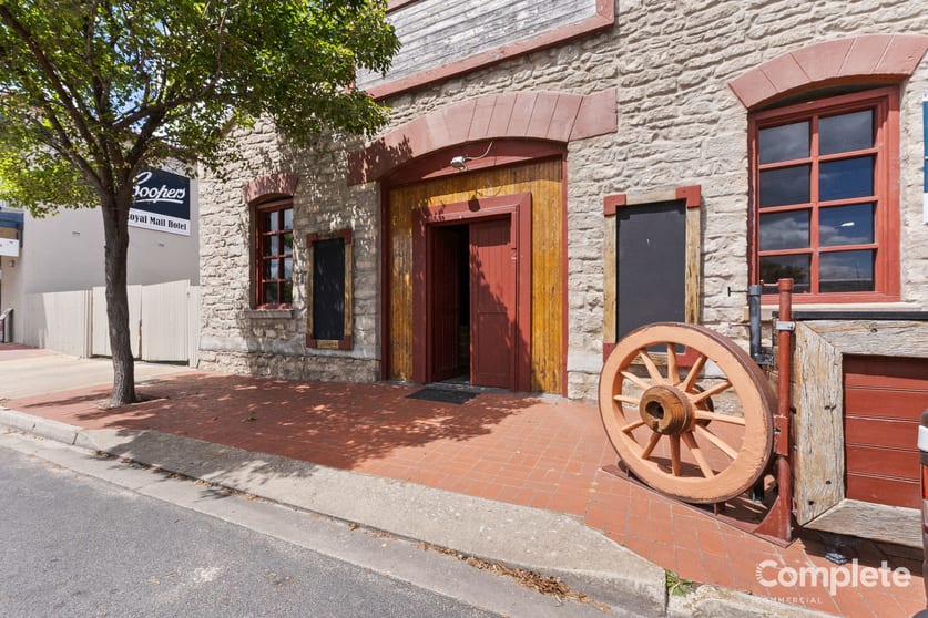 11 HANSON STREET Kingston Se SA 5275 - Image 2