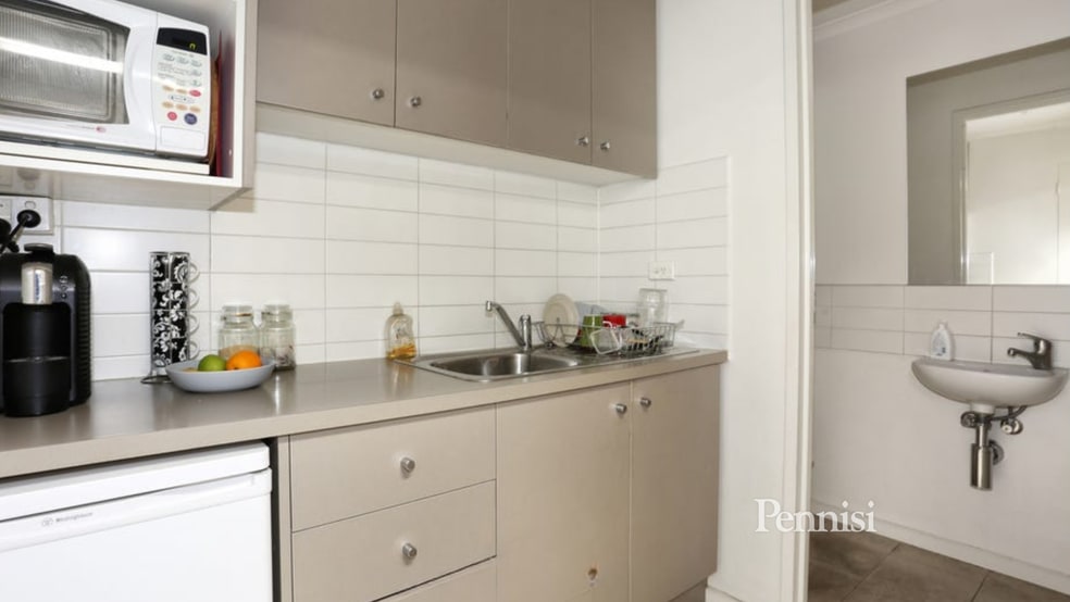 4/707 Mount Alexander Road Moonee Ponds VIC 3039 - Image 2