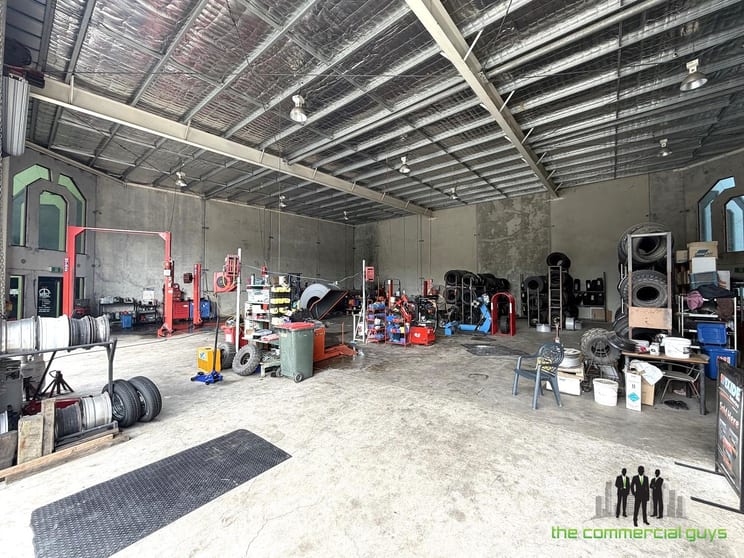 Click to view all images 1/10-12 Cerium St Narangba QLD 4504 - Image 3