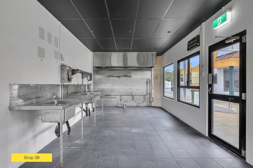 Shop 3B/117A Arundel Drive Arundel QLD 4214 - Image 2