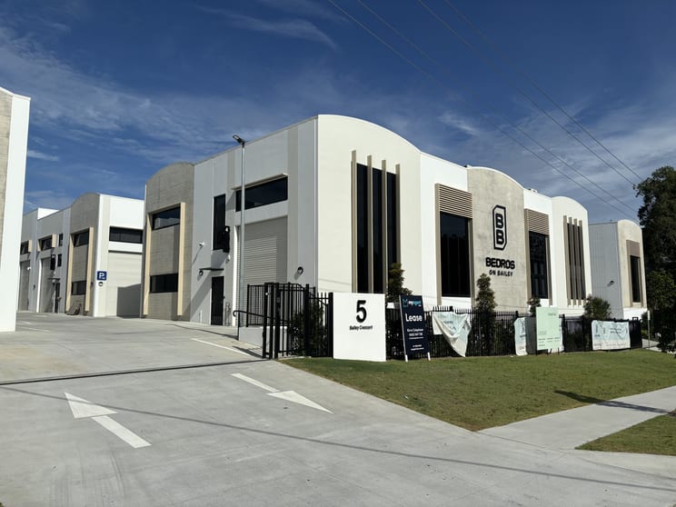 Click to view all images 30/5 Bailey Crescent Southport QLD 4215 - Image 1