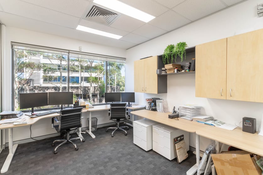 Click to view all images 2.06/5 Celebration Drive Bella Vista NSW 2153 - Image 2
