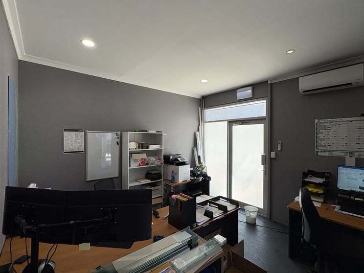 Click to view all images 3/10 Beneficial Way Wangara WA 6065 - Image 2
